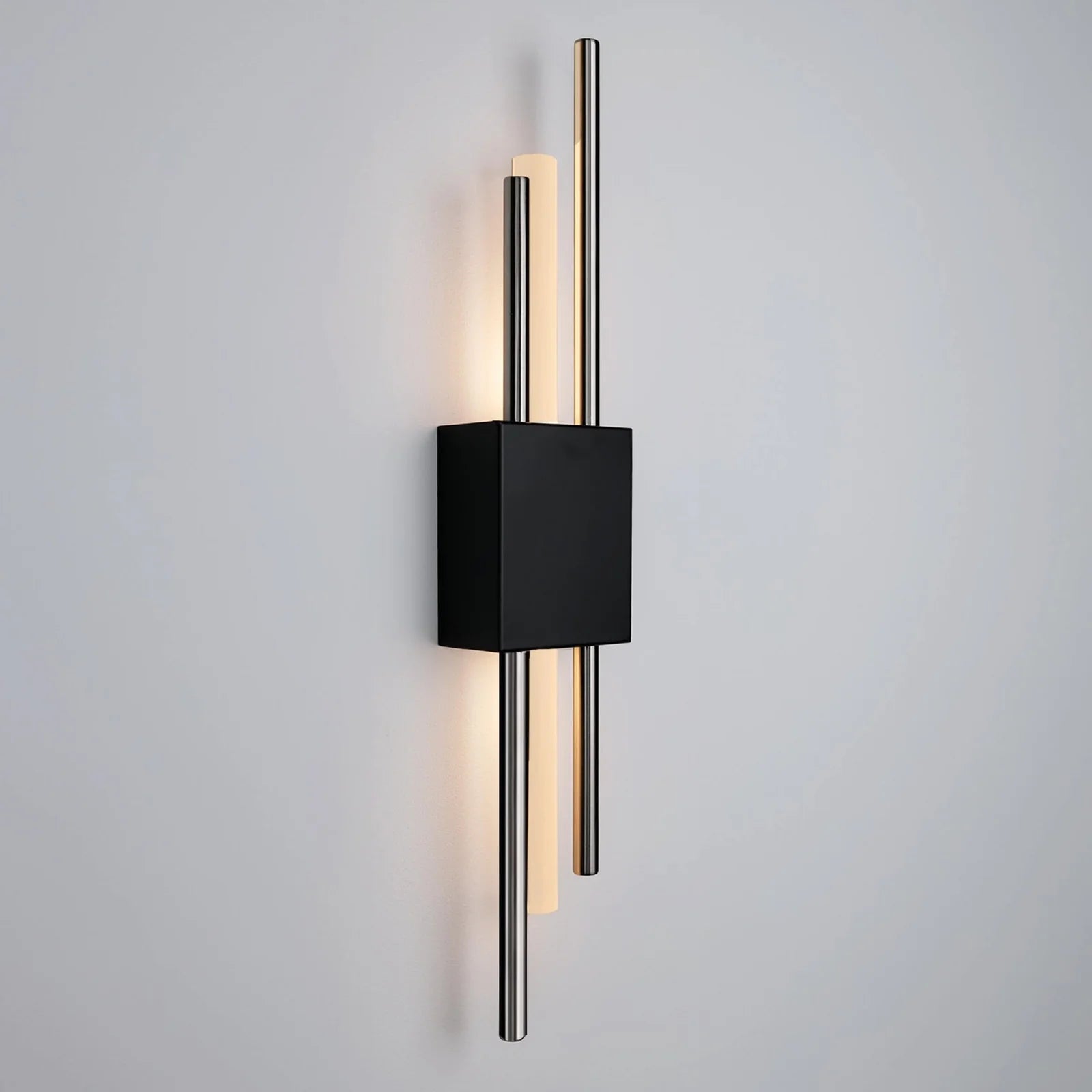 Ambio - Black & Silver